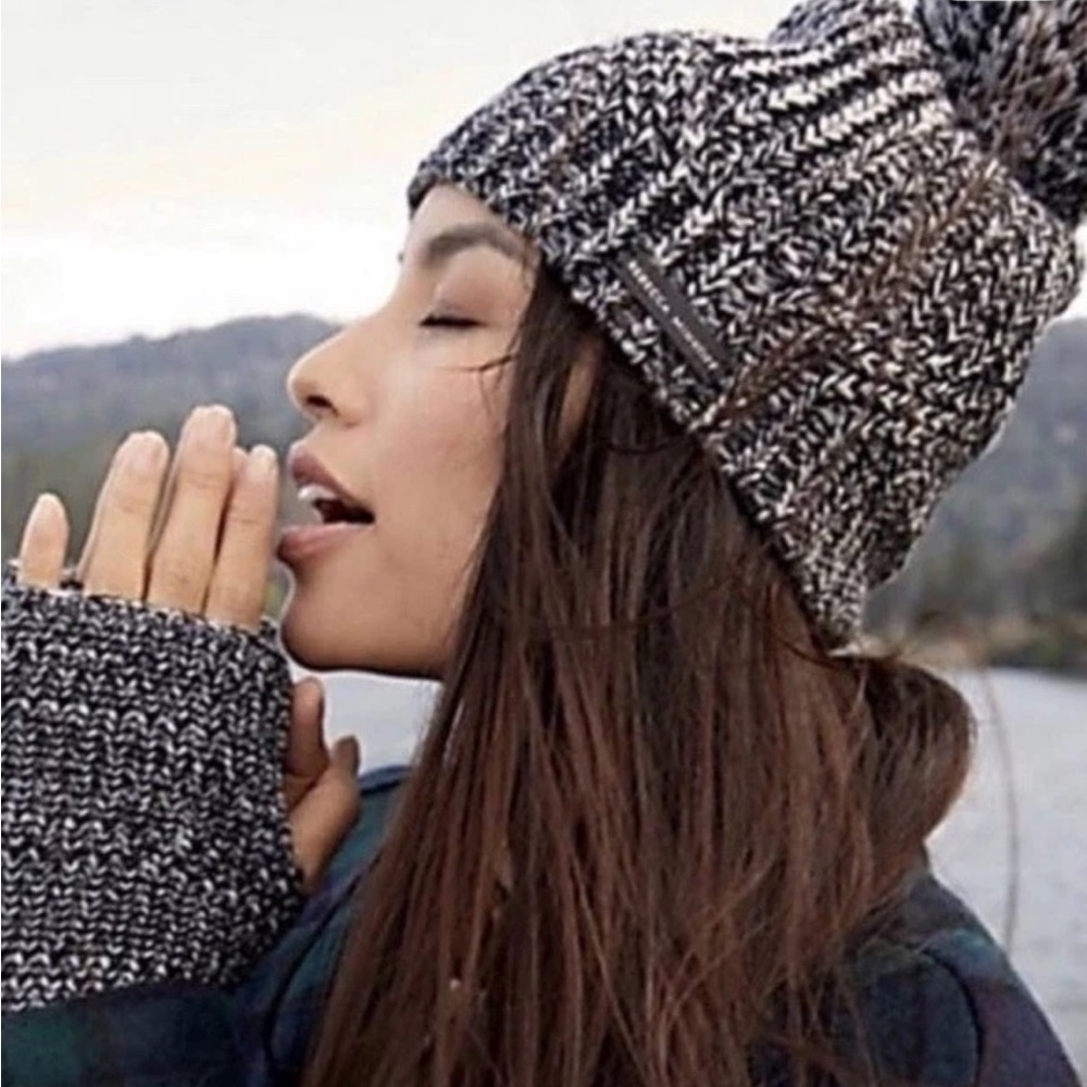 Rebecca Minkoff Marled Beanie & Hand/Arm Warmer Set Black/White Acrylic Knit - Picture 2 of 11